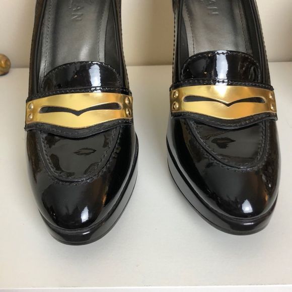Hogan Black Patent Gold Detail Heeled Loafers - Picture 4 of 7